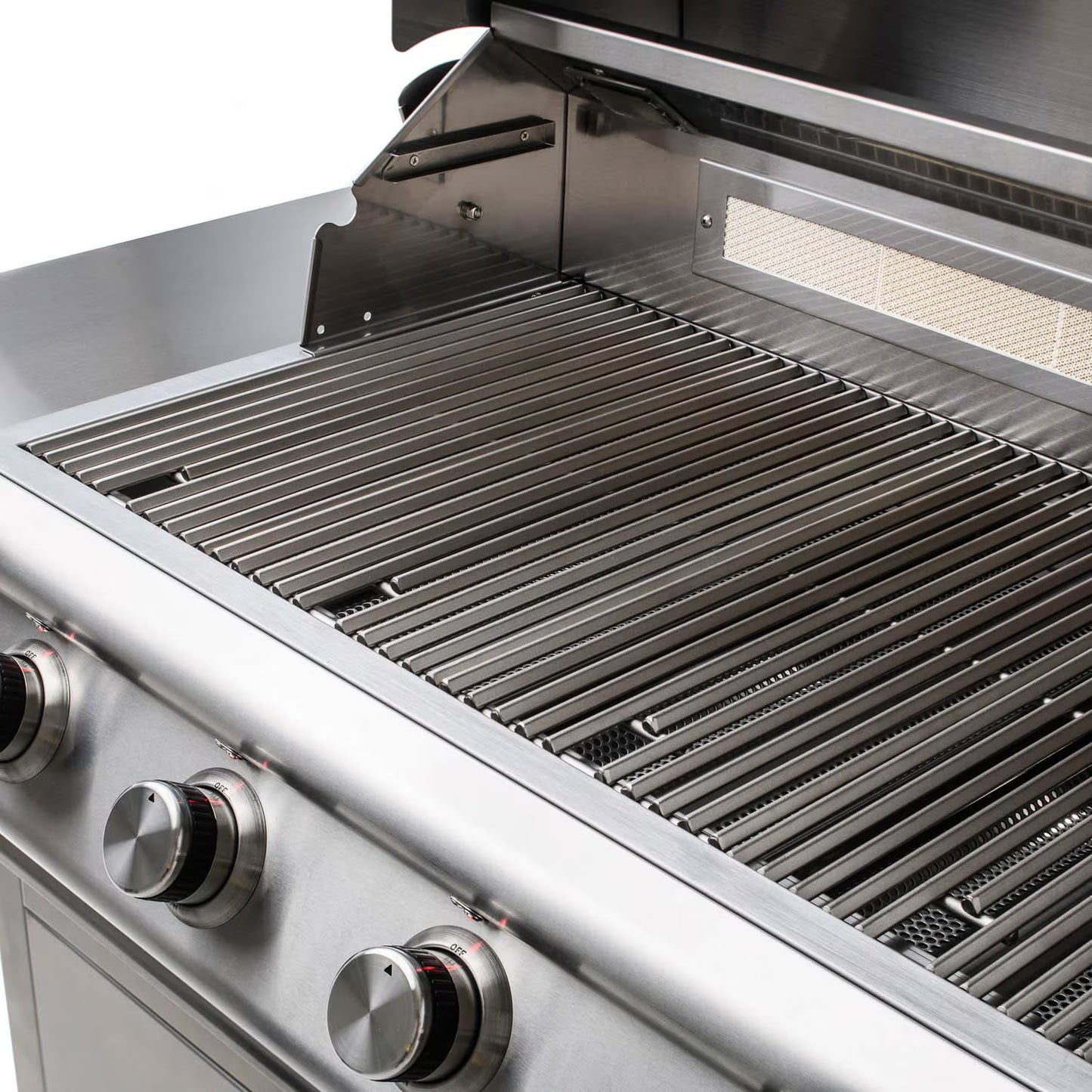 Blaze LTE 32-Inch 4-Burner Built-In Propane Gas/Natural Gas Grill w/ Rear Infrared Burner & Grill Lights - BLZ-4LTE2-NG