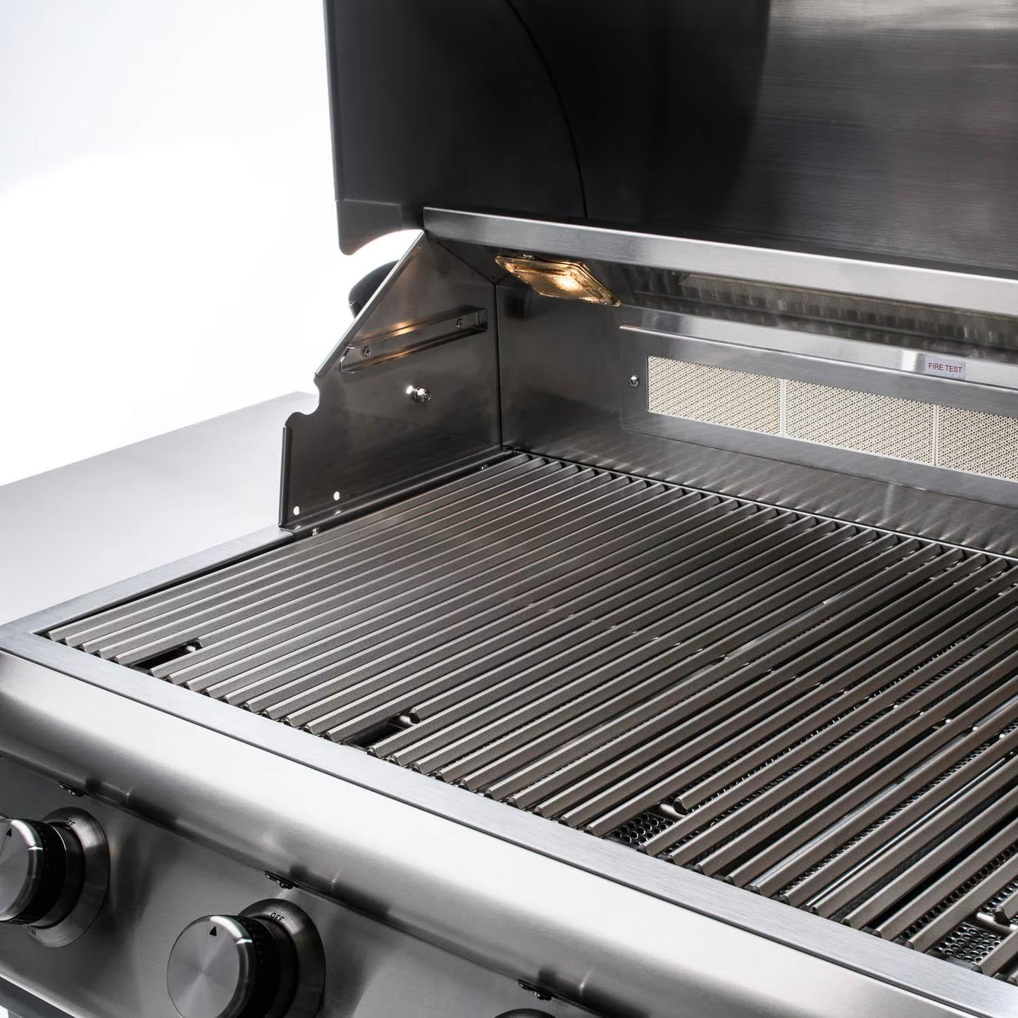 Blaze LTE 40-Inch 5-Burner Built-In Propane Gas/Natural Gas Grill w/ Rear Infrared Burner & Grill Lights - BLZ-5LTE2-NG
