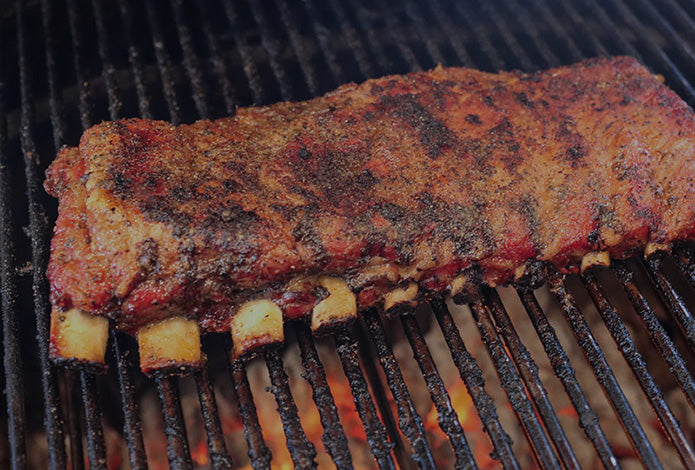 Primo Oval XL ceramic grill - 500 sq in cooking. Perfect for smoking, grilling & baking. USA-made kamado, superior heat retention. Free shipping. X-Large Charcoal Primo