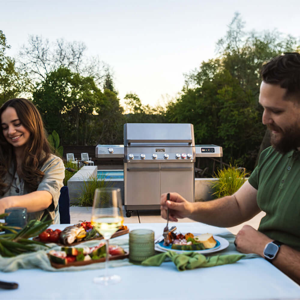 Monument Grills - Eminence 605 | Advanced Stainless Natural/Propane Gas Grill