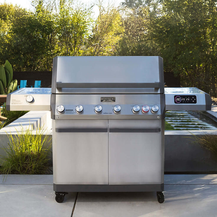 Monument Grills - Eminence 605 | Advanced Stainless Natural/Propane Gas Grill