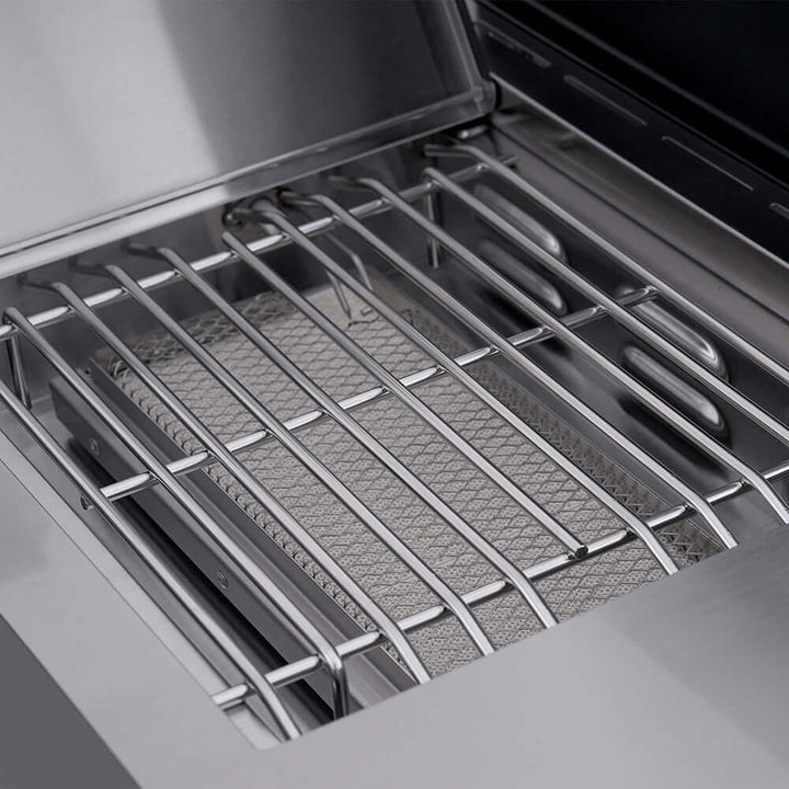 Monument Grills - Eminence 605 | Advanced Stainless Natural/Propane Gas Grill