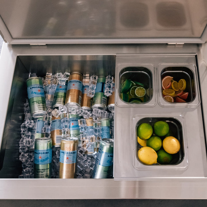 Summerset 28″ x 21″ Ice Chest