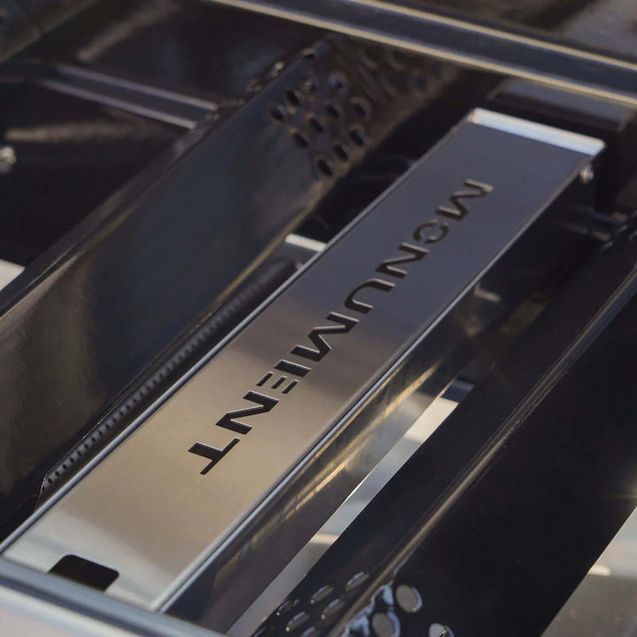 Monument Grills - Denali 605Pro | Stainless Smart Propane Gas Grill