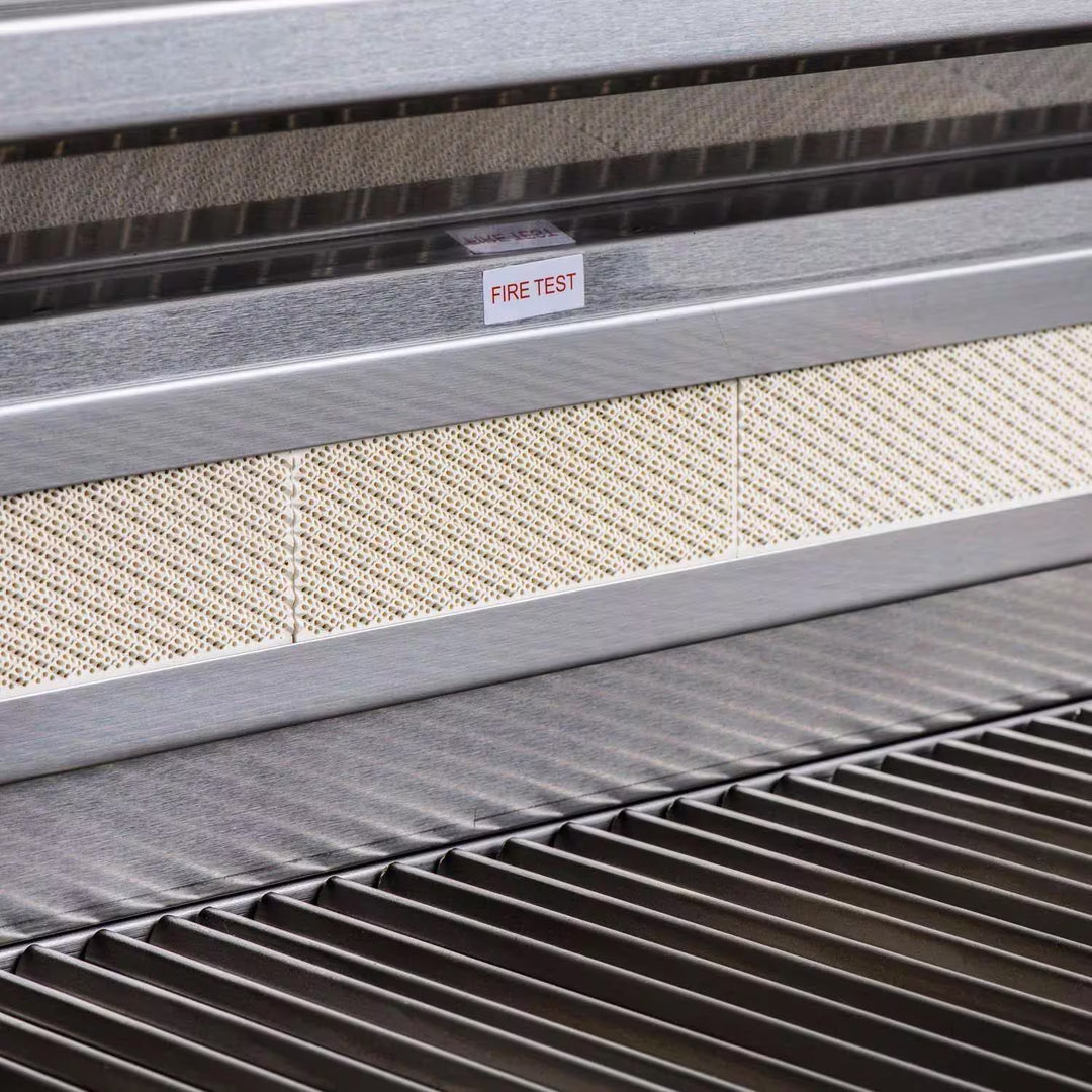Blaze LTE+ 32-Inch 4-Burner Built-In Gas Grill