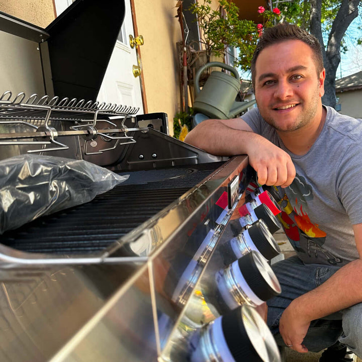 Monument Grills - Denali 605Pro | Stainless Smart Propane Gas Grill