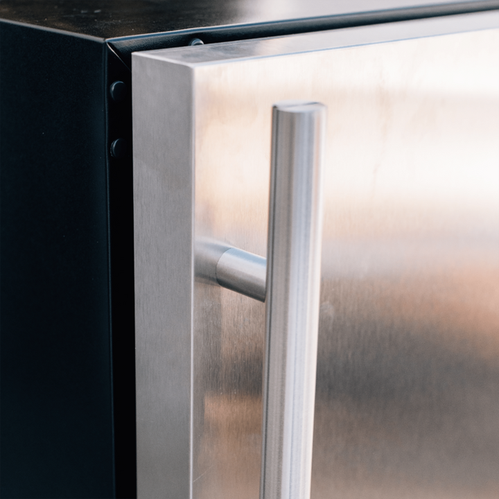 Summerset 24″ 5 Cu. Outdoor Rated Refrigerator
