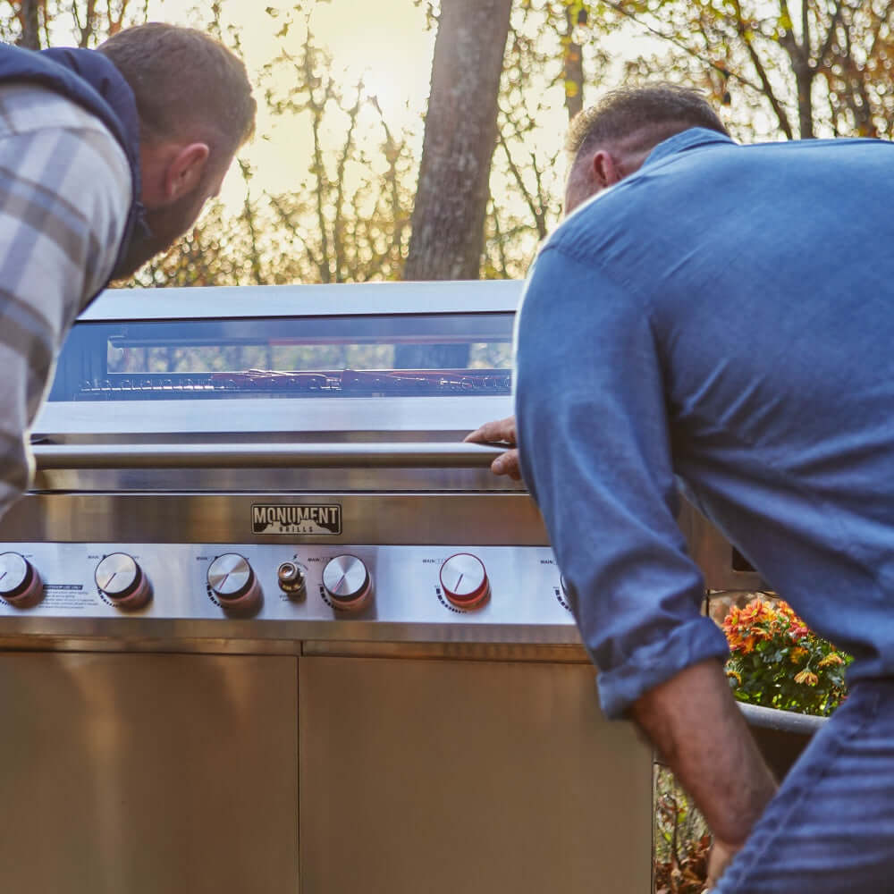 Monument Grills - Denali 605Pro | Stainless Smart Propane Gas Grill